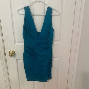 Elegant Teal Sleeveless Dress